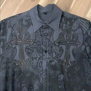 Men’s roar button down shirt